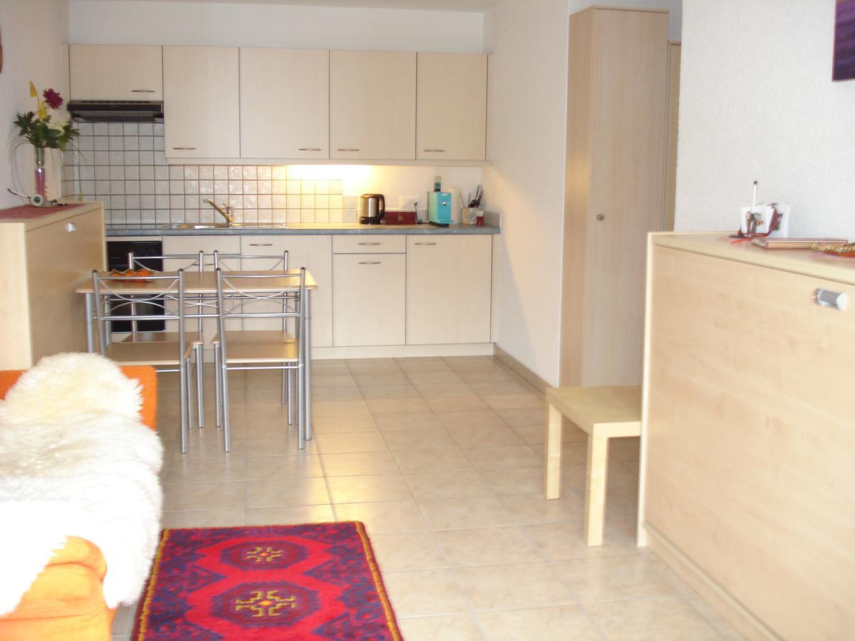 Ferienwohnung Lenggenhager Plantzette Сьер Экстерьер фото